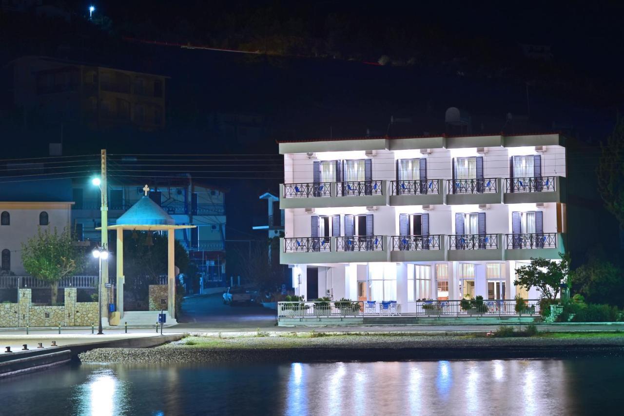 Hotel Blue Sea Tiros Bagian luar foto