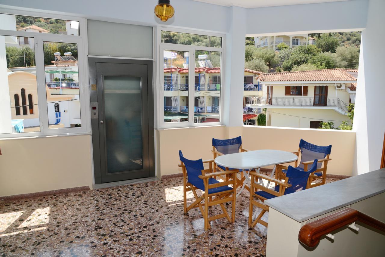 Hotel Blue Sea Tiros Bagian luar foto
