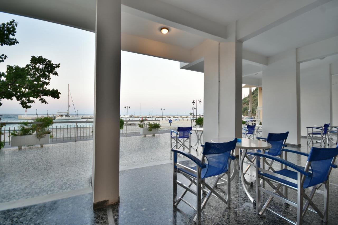 Hotel Blue Sea Tiros Bagian luar foto