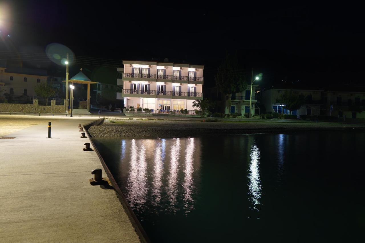 Hotel Blue Sea Tiros Bagian luar foto